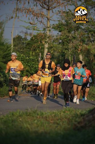 Race photo from Kelud Vertical Challenge 2024