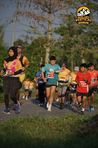 Race photo from Kelud Vertical Challenge 2024