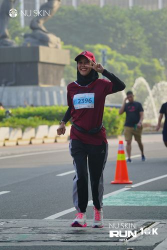 Race photo from Nu Skin Run 10K