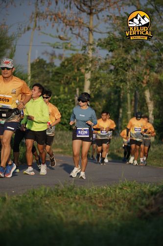 Race photo from Kelud Vertical Challenge 2024