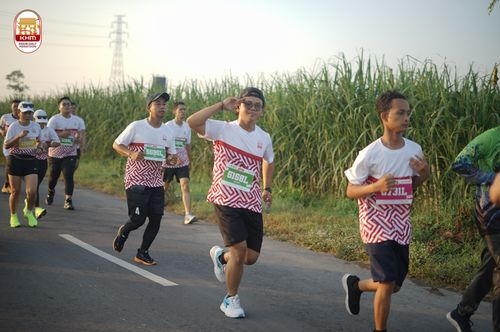 Race photo from Kediri Half Marathon 2024