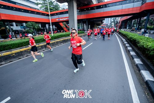 Race photo from ONE RUN 10K 2025