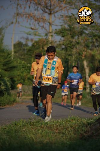 Race photo from Kelud Vertical Challenge 2024