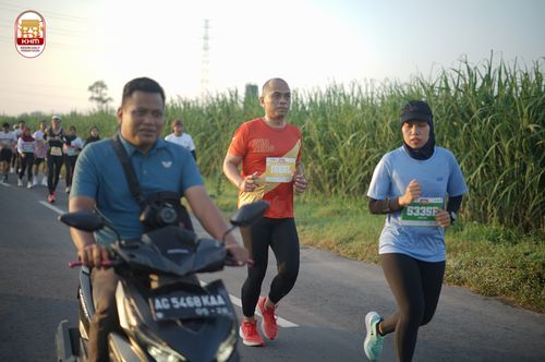 Race photo from Kediri Half Marathon 2024
