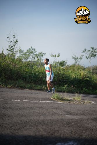 Race photo from Kelud Vertical Challenge 2024