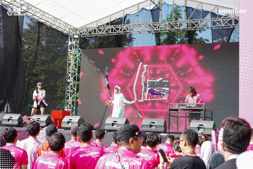 Race photo from Smartfren Run 2025 