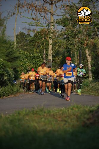 Race photo from Kelud Vertical Challenge 2024