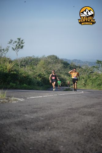 Race photo from Kelud Vertical Challenge 2024