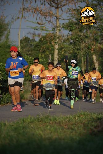 Race photo from Kelud Vertical Challenge 2024