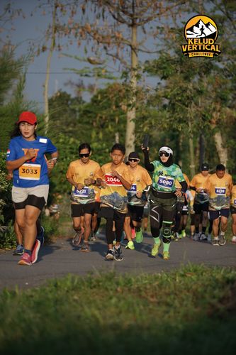 Race photo from Kelud Vertical Challenge 2024