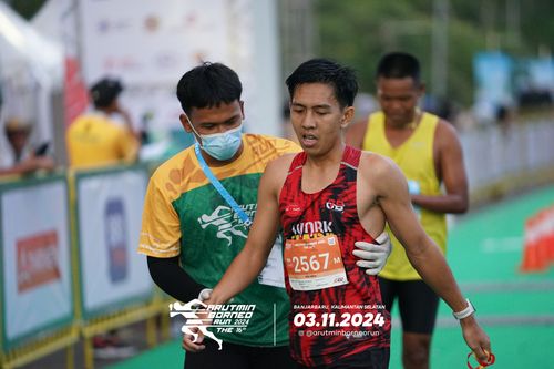 Race photo from Arutmin Borneo Run 2024