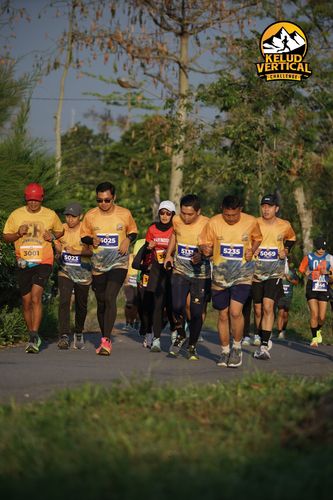 Race photo from Kelud Vertical Challenge 2024