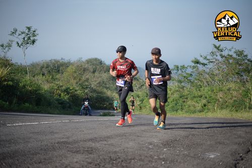 Race photo from Kelud Vertical Challenge 2024