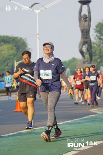 Race photo from Nu Skin Run 10K