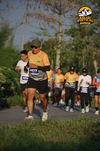 Race photo from Kelud Vertical Challenge 2024