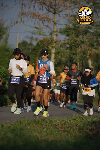 Race photo from Kelud Vertical Challenge 2024