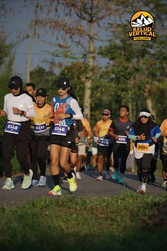 Race photo from Kelud Vertical Challenge 2024
