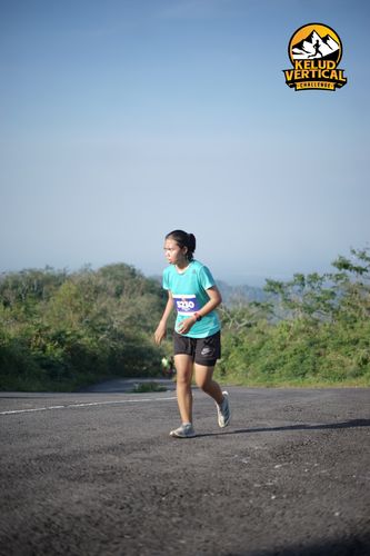 Race photo from Kelud Vertical Challenge 2024
