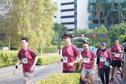 Race photo from Assurance Fun Run 2024