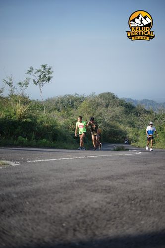 Race photo from Kelud Vertical Challenge 2024