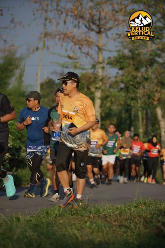 Race photo from Kelud Vertical Challenge 2024