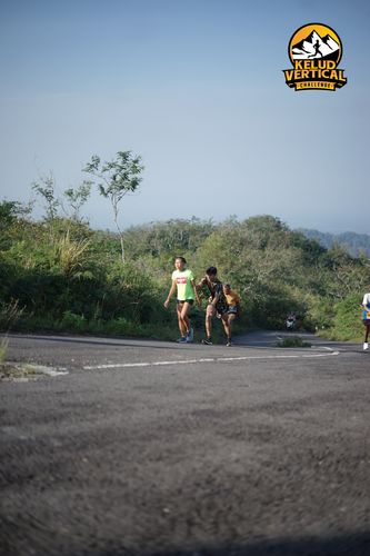 Race photo from Kelud Vertical Challenge 2024