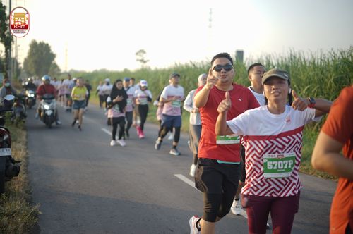 Race photo from Kediri Half Marathon 2024