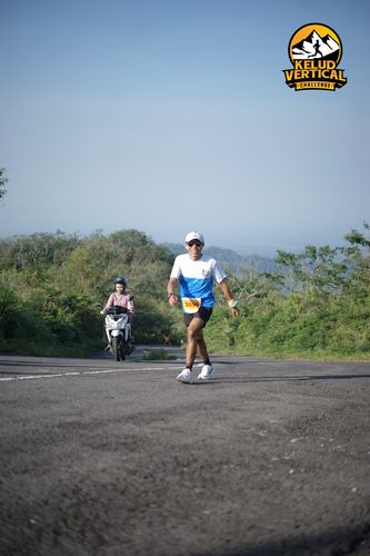 Race photo from Kelud Vertical Challenge 2024