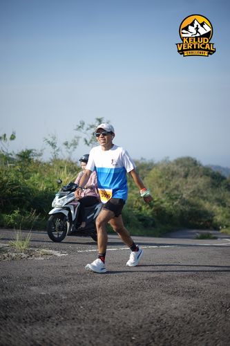 Race photo from Kelud Vertical Challenge 2024