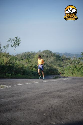 Race photo from Kelud Vertical Challenge 2024