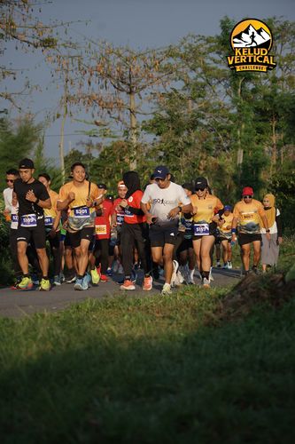 Race photo from Kelud Vertical Challenge 2024
