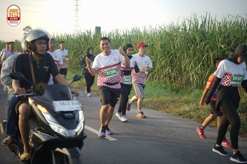 Race photo from Kediri Half Marathon 2024