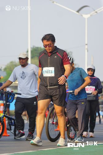 Race photo from Nu Skin Run 10K