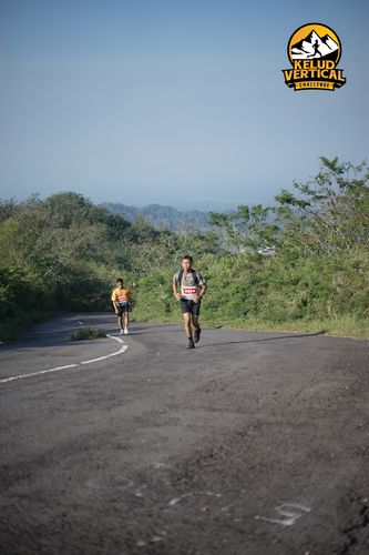 Race photo from Kelud Vertical Challenge 2024
