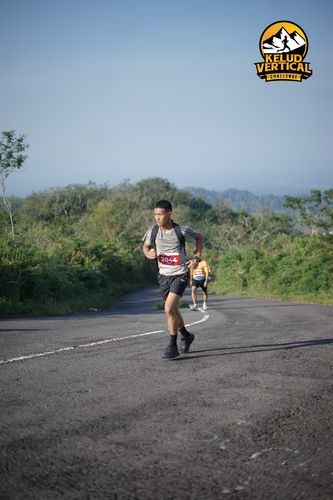 Race photo from Kelud Vertical Challenge 2024