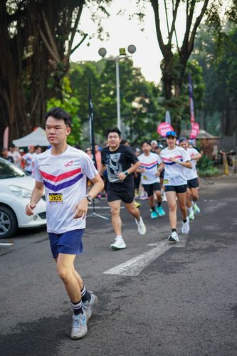 Race photo from MAKASSAR HALF MARATHON 2025 VIBES