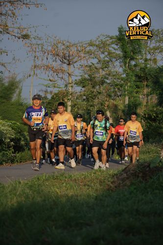 Race photo from Kelud Vertical Challenge 2024