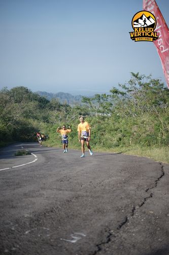 Race photo from Kelud Vertical Challenge 2024