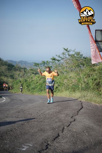 Race photo from Kelud Vertical Challenge 2024