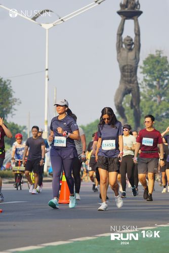 Race photo from Nu Skin Run 10K