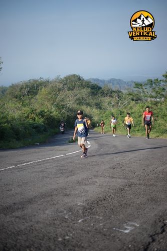Race photo from Kelud Vertical Challenge 2024