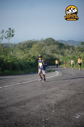 Race photo from Kelud Vertical Challenge 2024