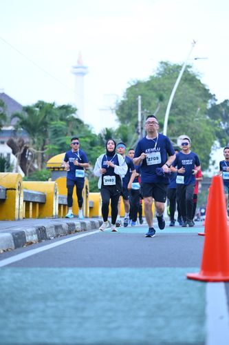 Race photo from KEMLU RUN 2025