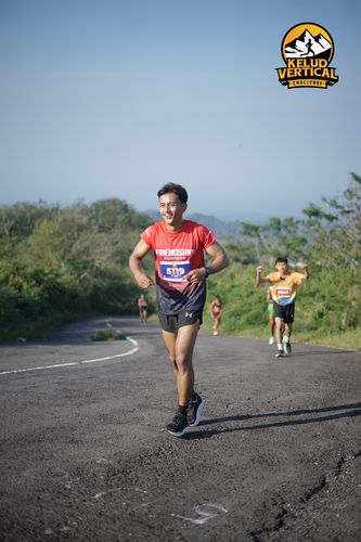 Race photo from Kelud Vertical Challenge 2024