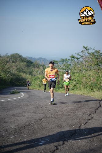 Race photo from Kelud Vertical Challenge 2024