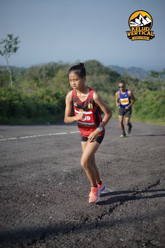 Race photo from Kelud Vertical Challenge 2024