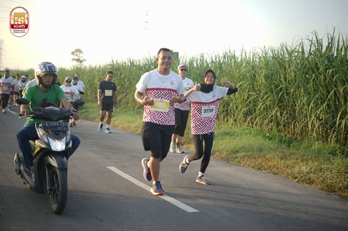 Race photo from Kediri Half Marathon 2024