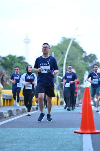 Race photo from KEMLU RUN 2025