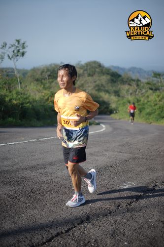 Race photo from Kelud Vertical Challenge 2024