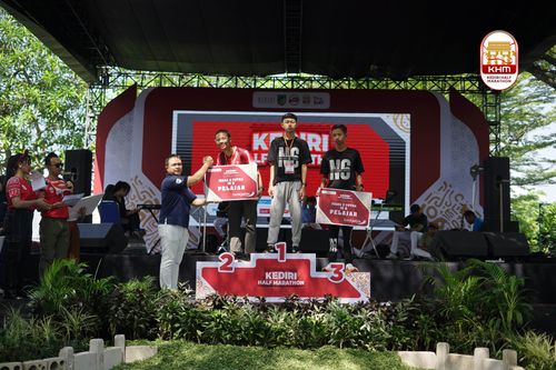 Race photo from Kediri Half Marathon 2025